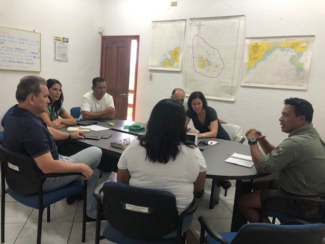 WildAid mantiene reuniones de avances de trabajo con la Dirección del Parque Nacional Galápagos