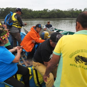 DSCN8291 Termina exitosamente el Primer intercambio de experiencias y conocimientos en manejo de Recursos Naturales entre La Comisión del Mar del Pueblo RAPA NUI y Asociación de Cangrejos Seis de Julio