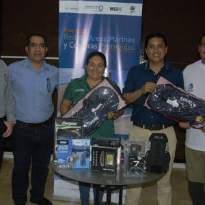 DSC_7096 WILDAID ECUADOR ENTREGA EQUIPOS DE APOYO PARA LA NAVEGACIÓN EN AMCP