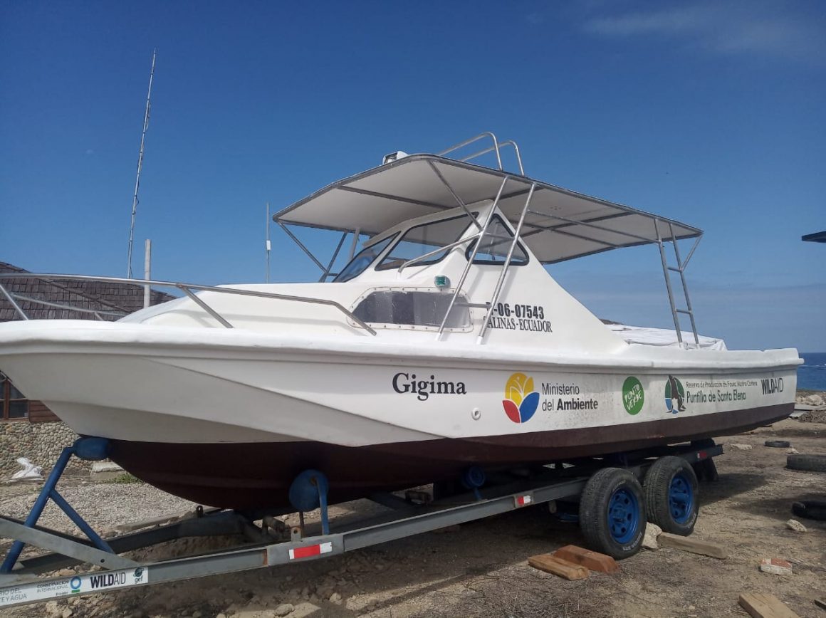 WhatsApp-Image-2021-02-03-at-10.24.09 SE ACONDICIONARON EQUIPOS DE NAVEGACIÓN PARA LA VIGILANCIA DE LAS ÁREAS MARINAS COSTERAS PROTEGIDAS