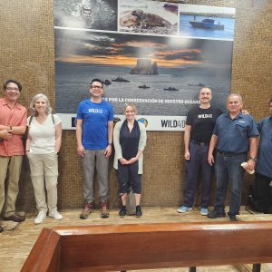 Delegación del gobierno canadiense visita Ecuador para conocer el trabajo de WildAid