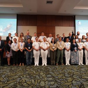 011 Ecuador y Perú refuerzan alianza contra la pesca ilegal en el Pacífico Sur