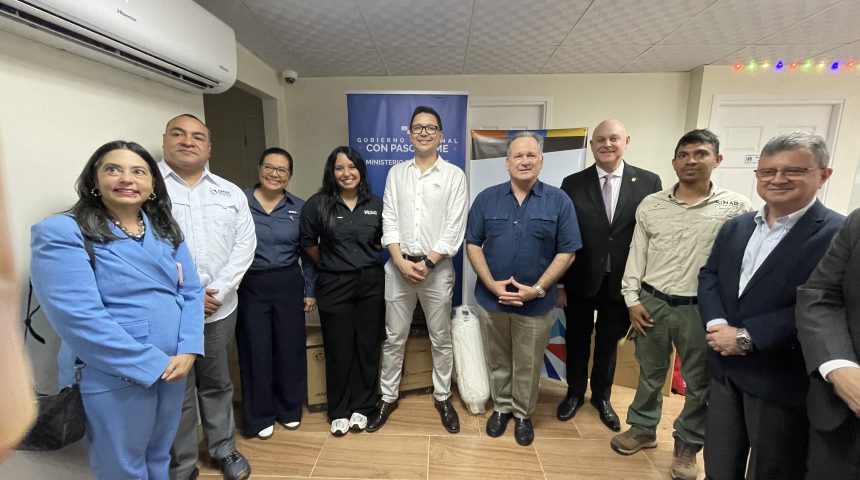 DONACIÓN DE EQUIPOS (14) PANAMÁ REFUERZA LA PROTECCIÓN DEL PARQUE NACIONAL COIBA CON NUEVO EQUIPO PARA LA VIGILANCIA MARINA