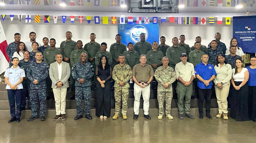1 port MIAMBIENTE Y AERONAVAL FORTALECEN CAPACIDADES DE GUARDAPARQUES CON EL PRIMER CURSO DE OPERADORES DE BOTES ESPECIALES